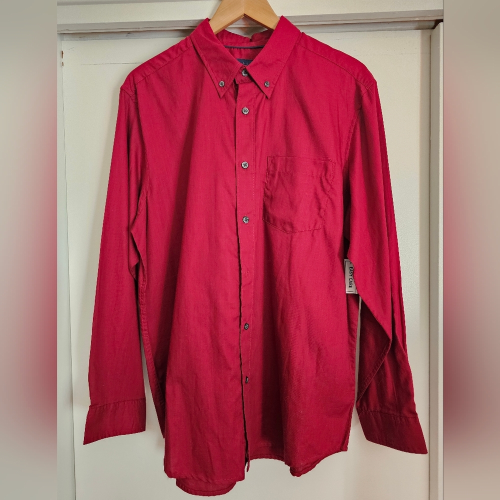 Basic Editions Men's Deep Red Casual Shirt. Size L.